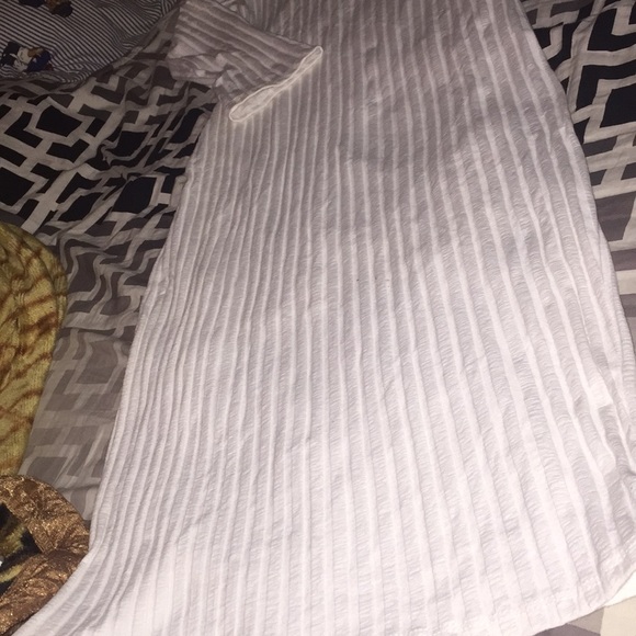 white dress for the fall, spring, and summer - Picture 2 of 5